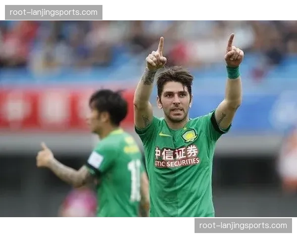 赫塔菲主场两球完胜：萨特里亚诺与巴斯克斯锋线组合效率提升